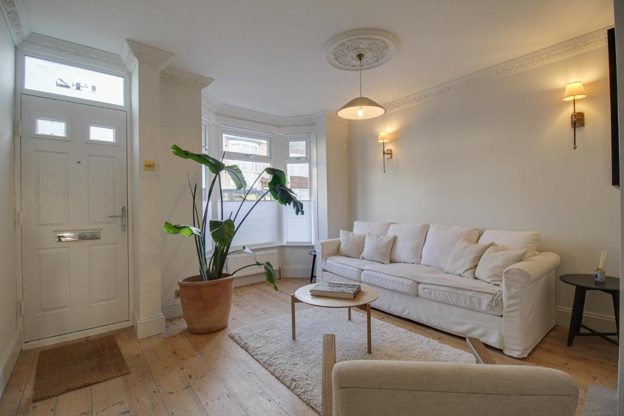 Milton Park - Serviced Accommodation By Verano House Portsmouth Bagian luar foto